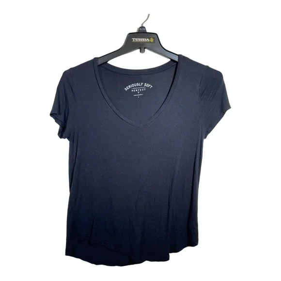 Aeropostale Seriously Sof Perfect V Black T-Shirt Short Sleeve Size Small - Picture 1 of 9